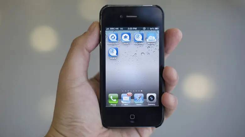 iPhone从2007年到2022年的演变历程，纵观手机史，无愧王者称号