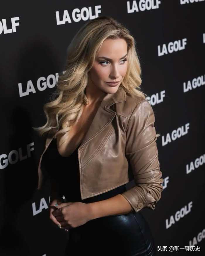 最火辣的高尔夫球手，高球界的性感女神——Paige Spiranac