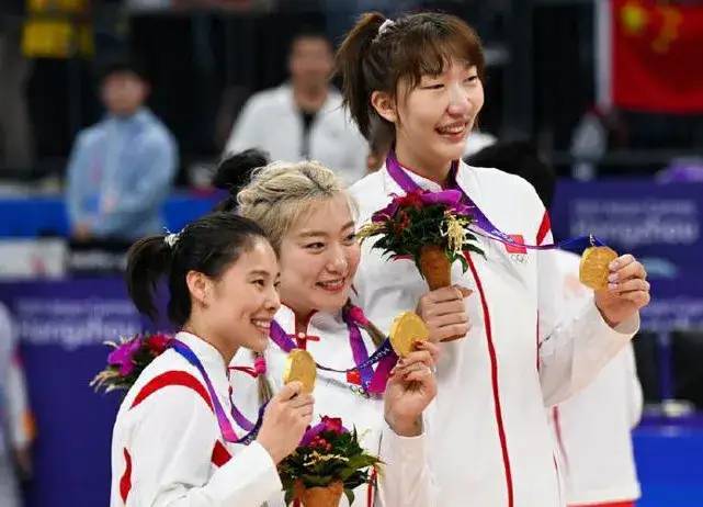 【女篮奥运资格赛】中国女篮今日首战新西兰，首发阵容